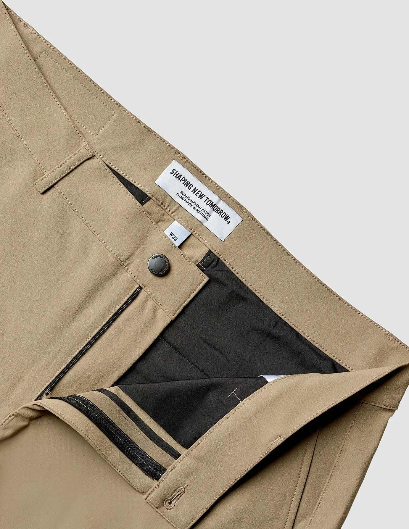 Essential Shorts Khaki