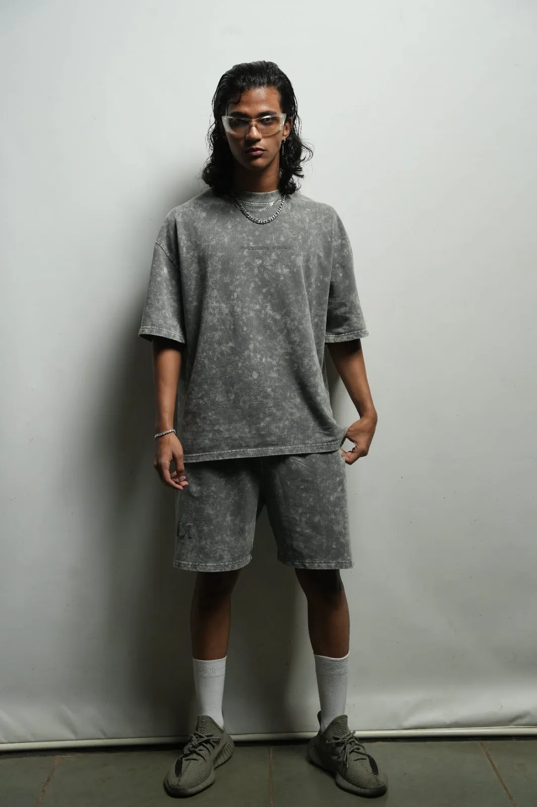 GRAPHITE Washed shorts