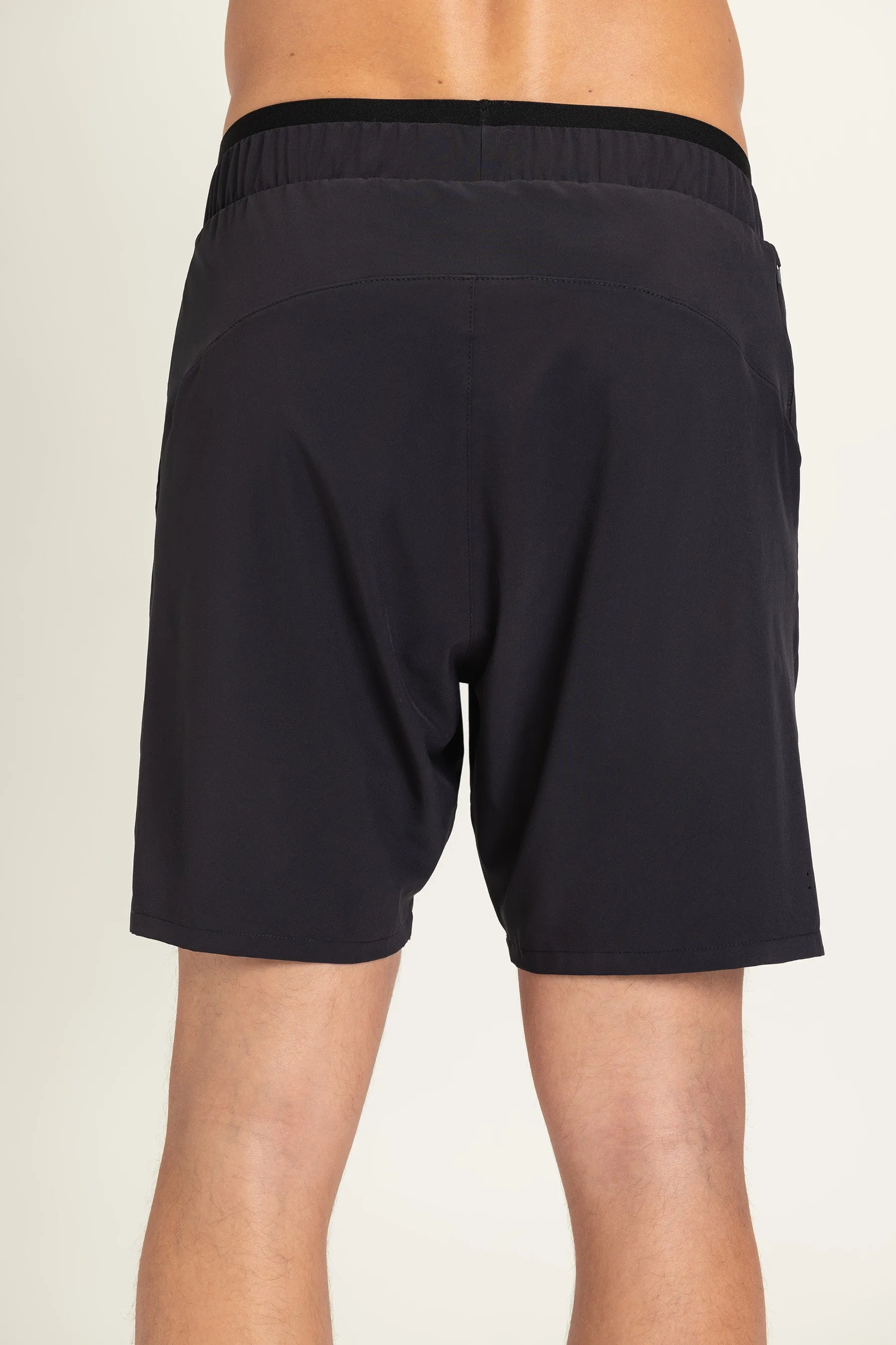 Move Fast Men's Shorts 8"