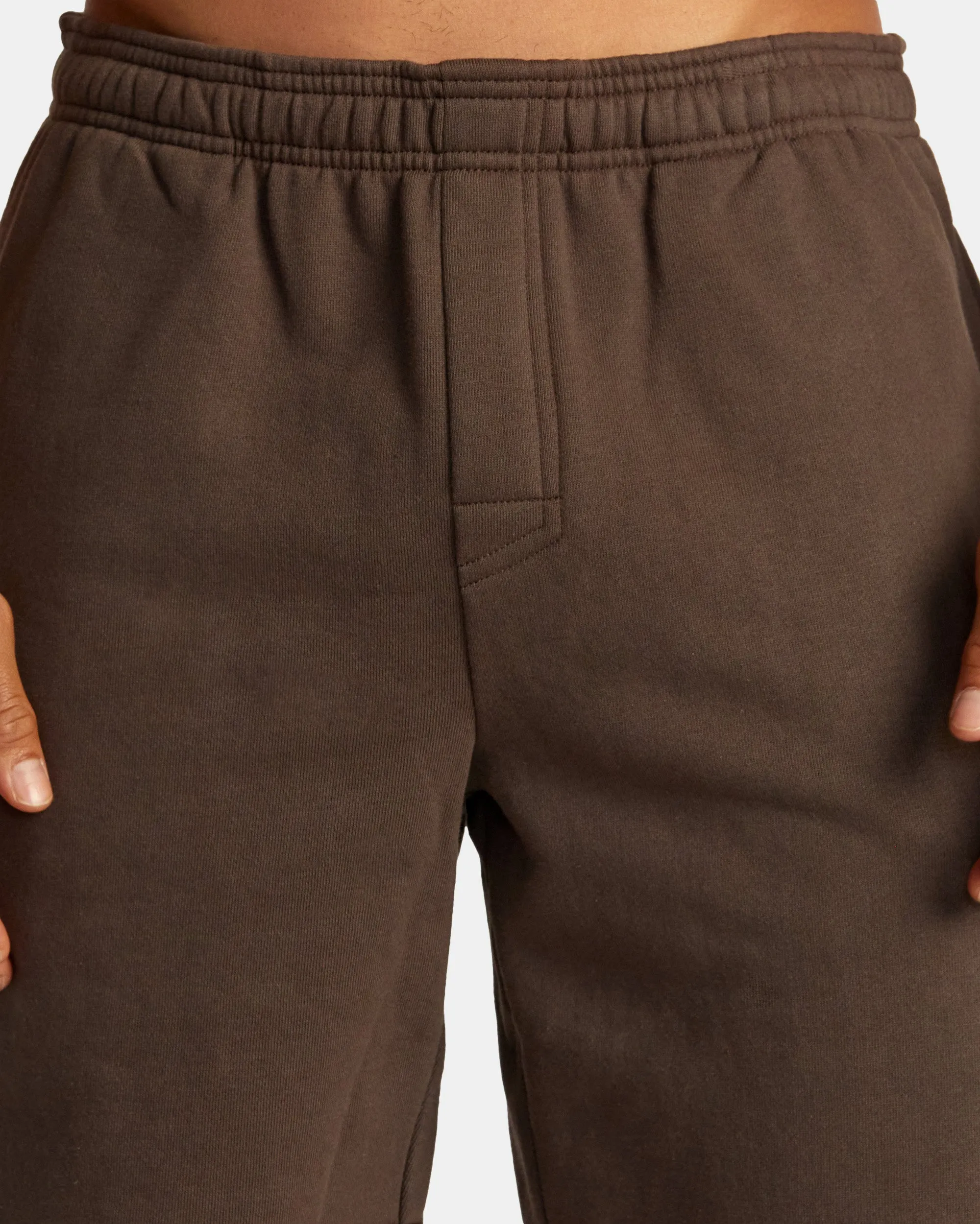 VA Essential 18" Sweat Shorts - Mocha